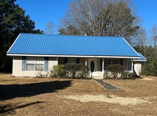 62 Houston Rd, Poplarville, MS 39470