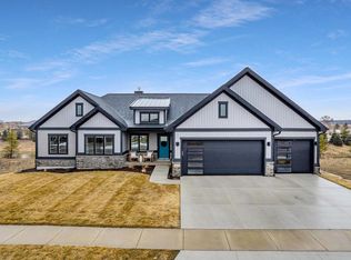 6241 Fountainhead Cir, Deforest, WI 53532