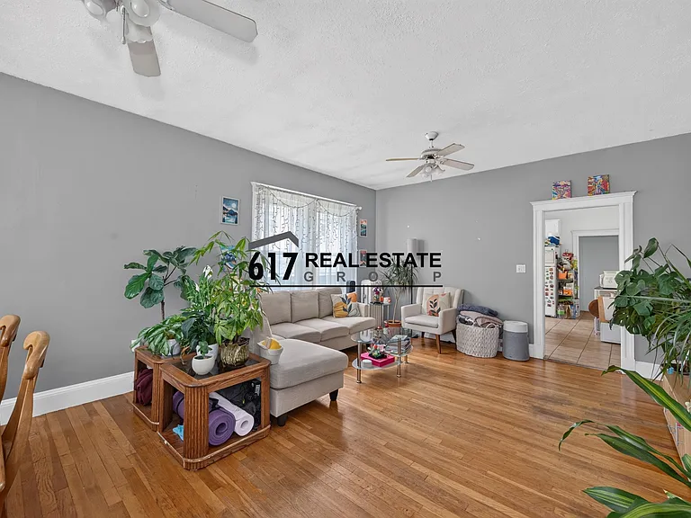 41 Bothwell Rd — Photo 1