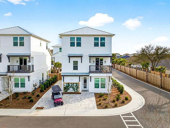 2nd image of 16 Blue Ohana Ct