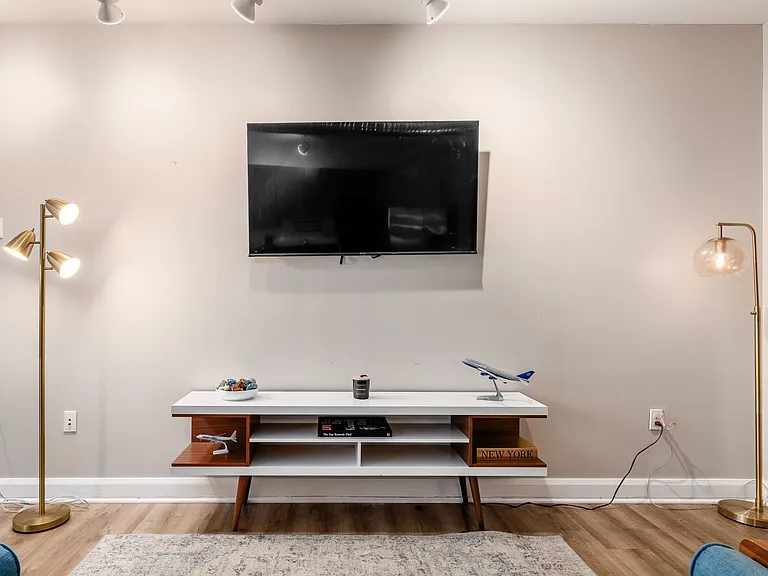 Open floor plan (furniture is for advertising purposes only, but can be included for additional fee).
