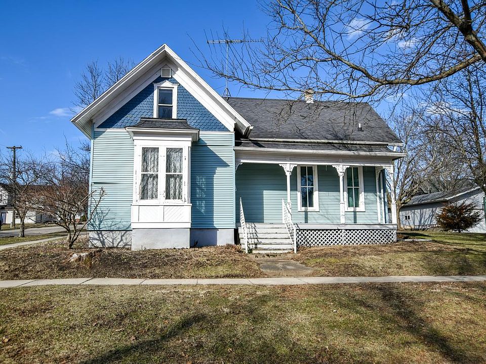 819 1st St, New Glarus, WI 53574 Zillow