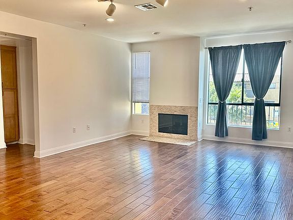 4th image of 6938 Laurel Canyon Blvd Unit 215