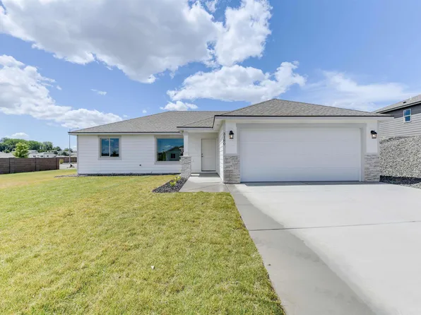 909 N Euclid St, Grandview, WA 98930