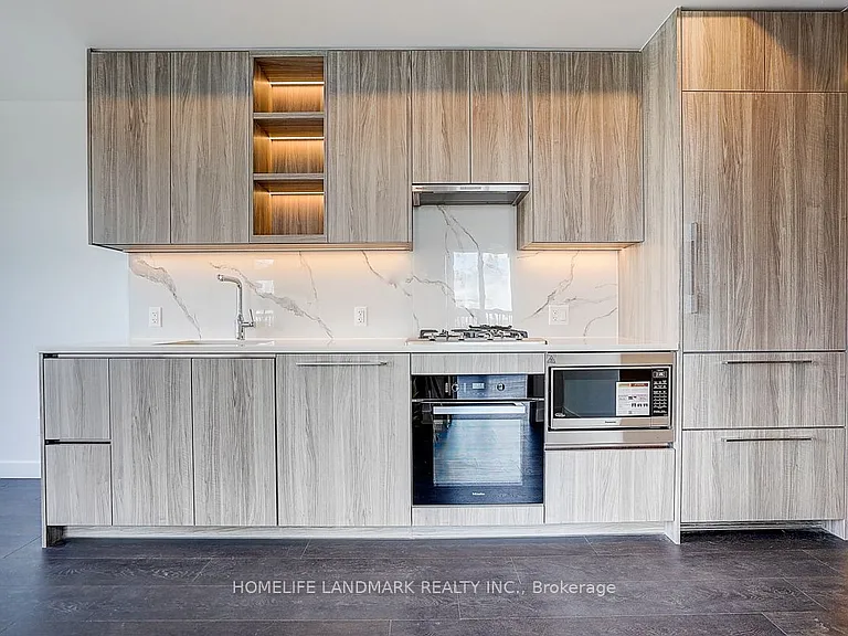 18 Esther Shiner Blvd #2611 — Photo 27
