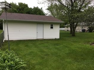 811 W 5th St, Perry, IA 50220