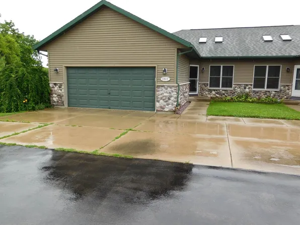 N6929 Hidden Valley Drive, Beaver Dam, WI 53916