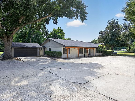 3rd image of 9326 Kay Ln
