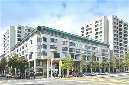 601 Van Ness Ave Photo 1