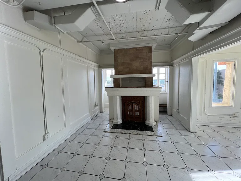 4211 Parker Ave #8 — Photo 4