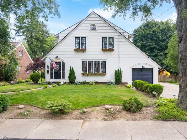 2008 Washington Blvd NW, Canton, OH 44709