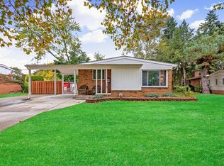 15240 Joan St, Oak Park, MI 48237