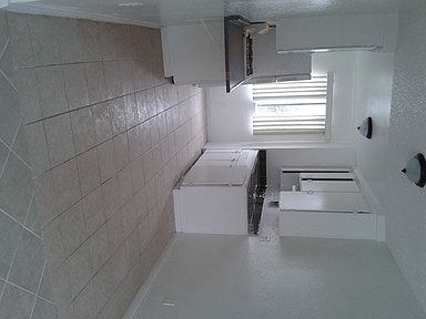 4th image of 14223 Delano St APT 7