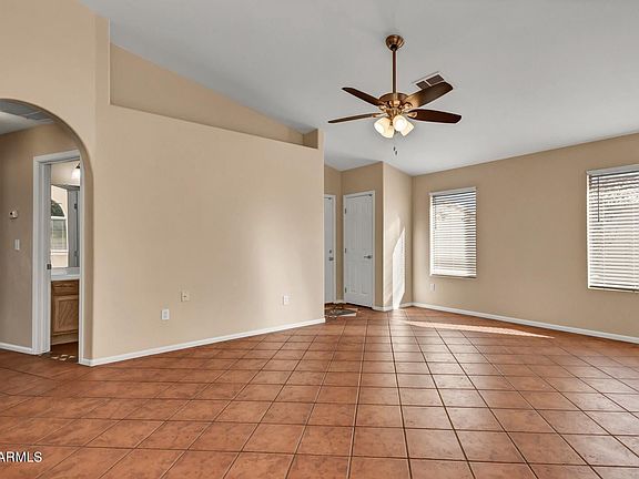 4th image of 8903 W Jennifer Rose Ct