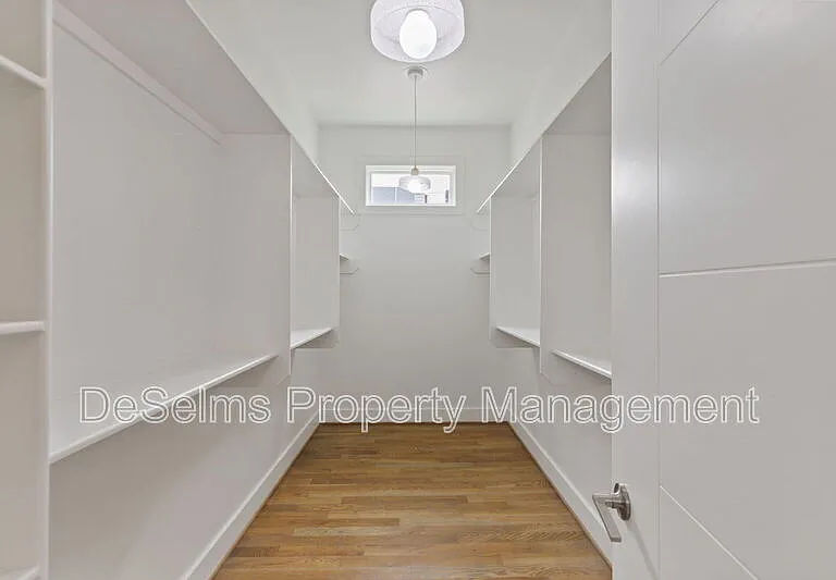 807 13th Ave S — Photo 19