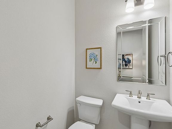 4th image of 17717 Sage Ln