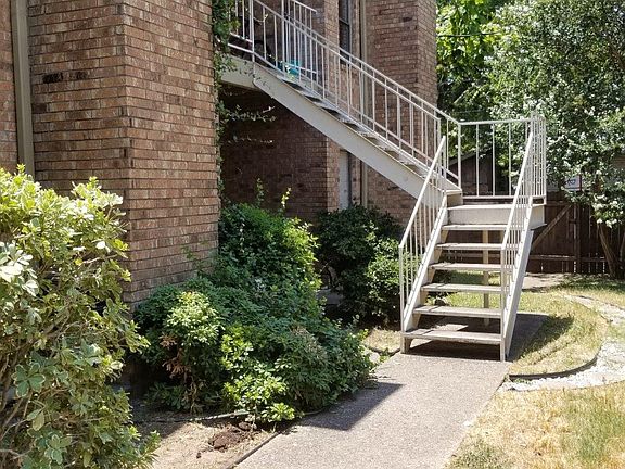 2nd image of 4406 Avenue A APT 2