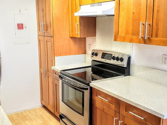 4th image of 509 Mananai Pl #33C