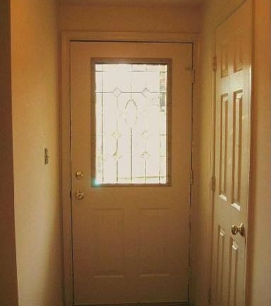 4th image of 5911 Saint Giles Way