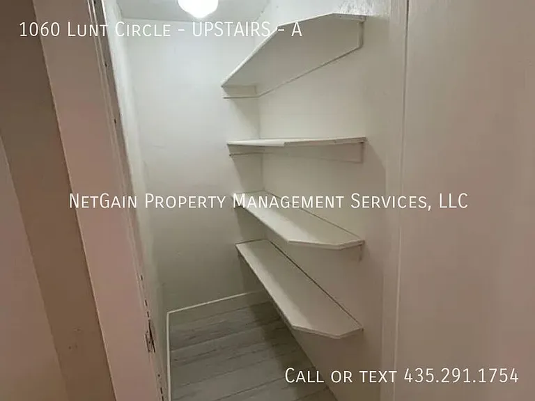 1060 Lunt Cir #A — Photo 13