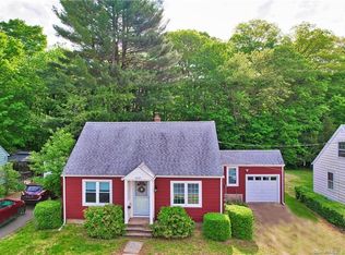 2005 Baldwin St, Waterbury, CT 06706