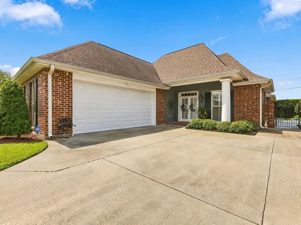 108 Acadia Point Dr, Thibodaux, LA 70301