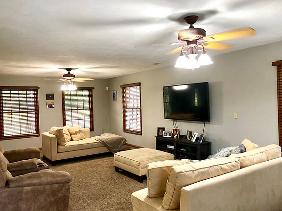 4th image of 2892 Indian Meadows Ln