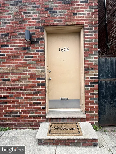 1604 S Clarion St #2F Photo 1