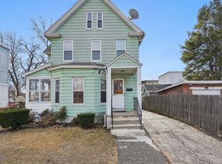 47 Walter St, Chicopee, MA 01013