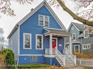 1714 Lake St, Evanston, IL 60201