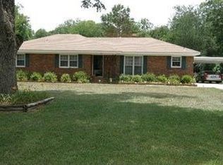 820 Community Ave, Albany, GA 31705