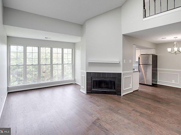 3rd image of 12104 Greenway Ct APT 302