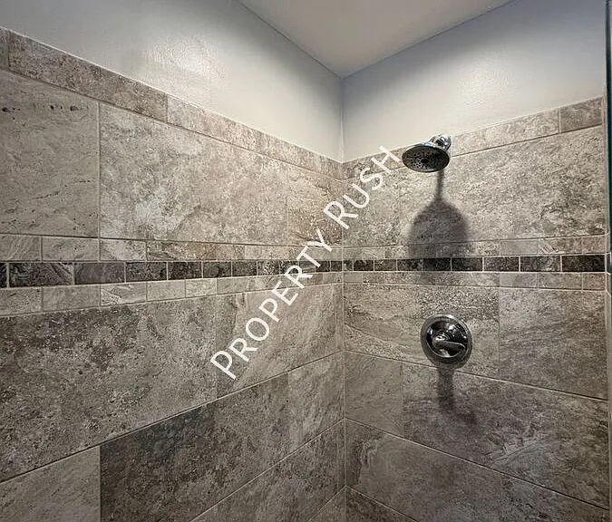 196 Blue Heron Dr — Photo 27