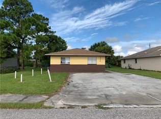 2356 Barden St, Fort Myers, FL 33916