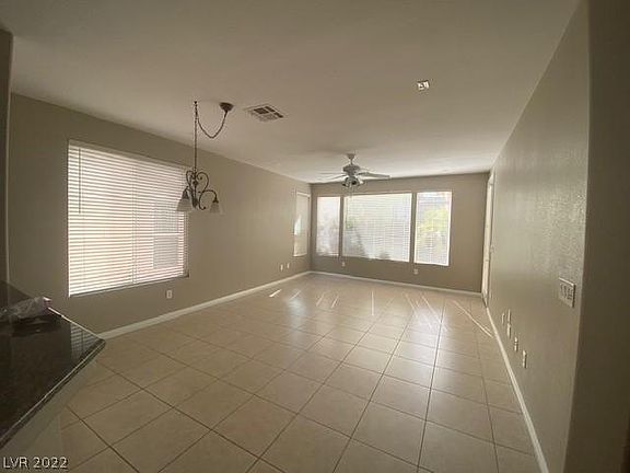 2nd image of 5267 Progresso St