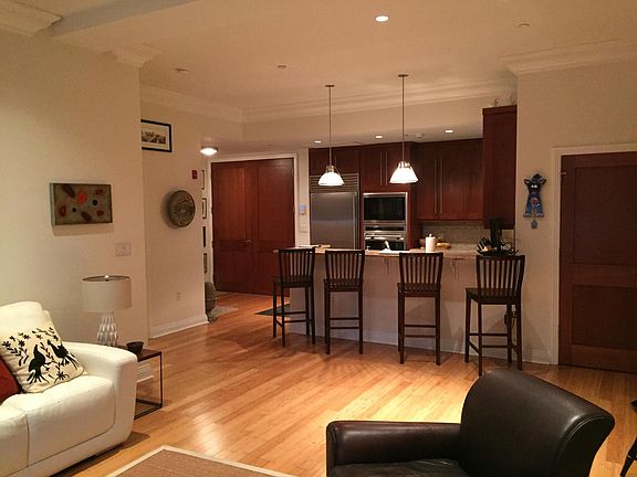 4th image of 341 Thames St #S108
