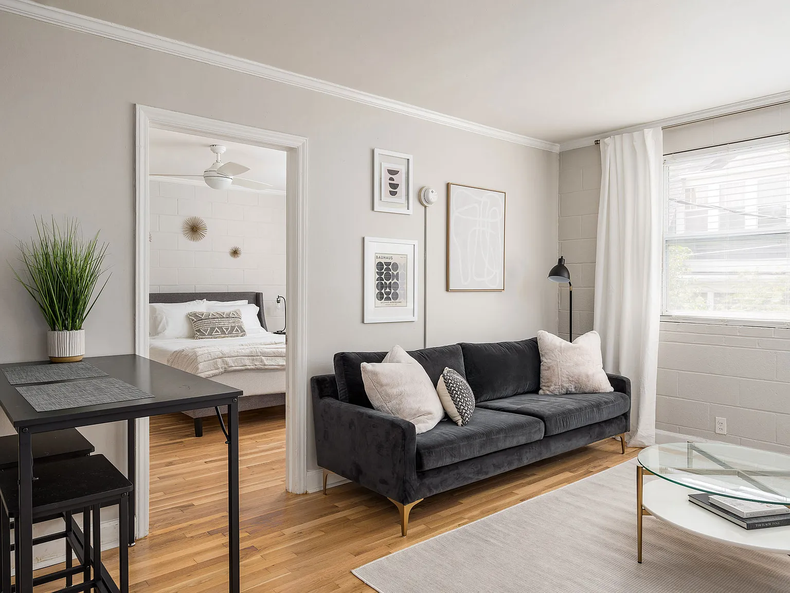 One Bedroom Across From Walking & Biking Trails in Fisher Park - Water & Parking Included — Photo 3