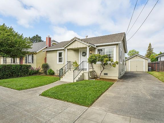 2nd image of 2371 Yajome Street
