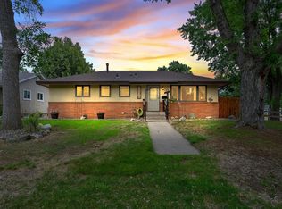 5502 Unity Ave N, Crystal, MN 55429