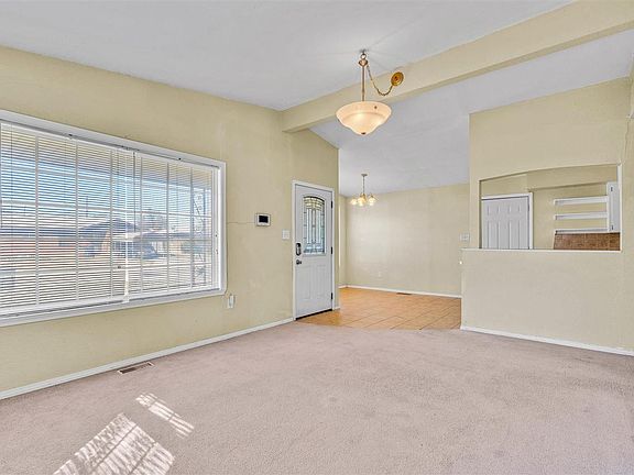 5th image of 1537 NW 43rd St