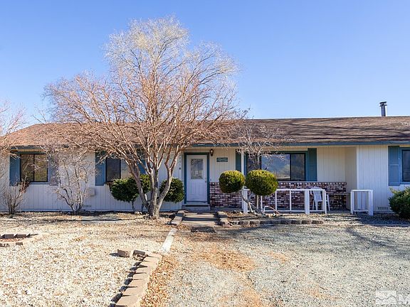 2nd image of 2801 Wildhorse Ln