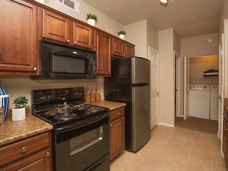 2a2 1140 SQFT 2 Bed 2 Bath