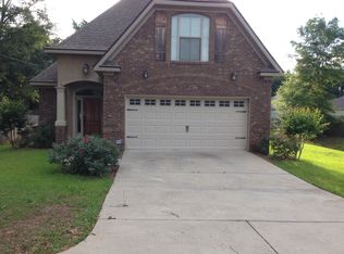 1060 Linlen Ave, Mobile, AL 36609