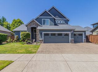 2484 Borders Dr, Eugene, OR 97404