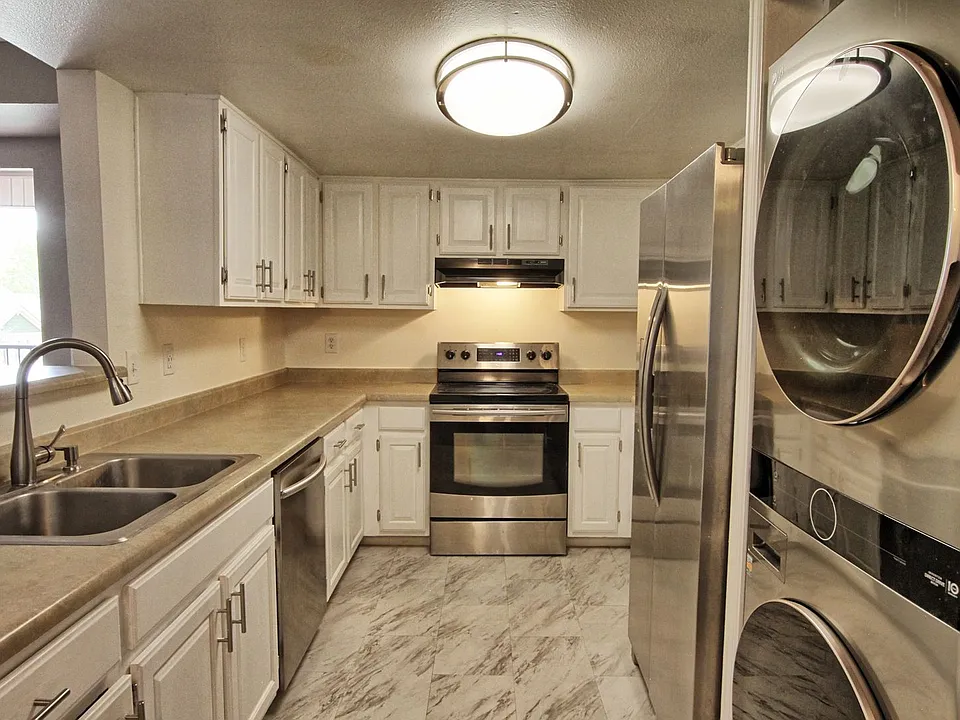 12338 W Dorado Pl #207