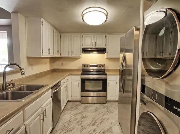 12338 W Dorado Pl, Littleton, CO
