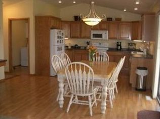 809 Deerfield St, Holmen, WI 54636