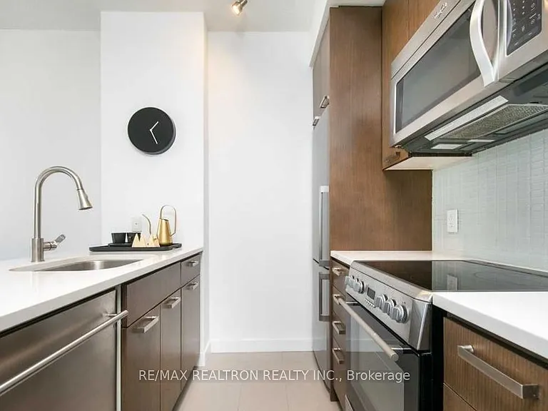295 Adelaide St W #2405 — Photo 7