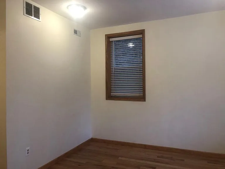 3815 S Parnell Ave #1F — Photo 23