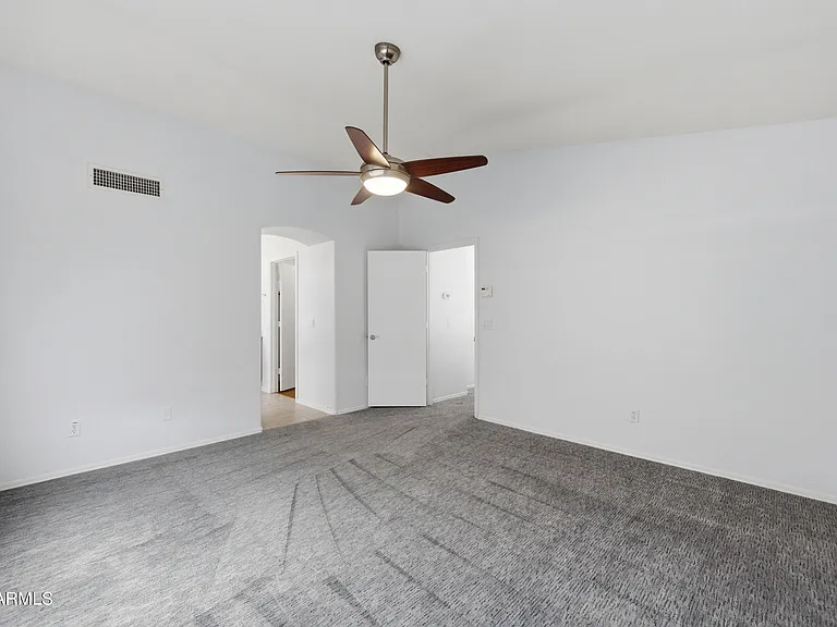 3906 E Kimberly Way — Photo 20